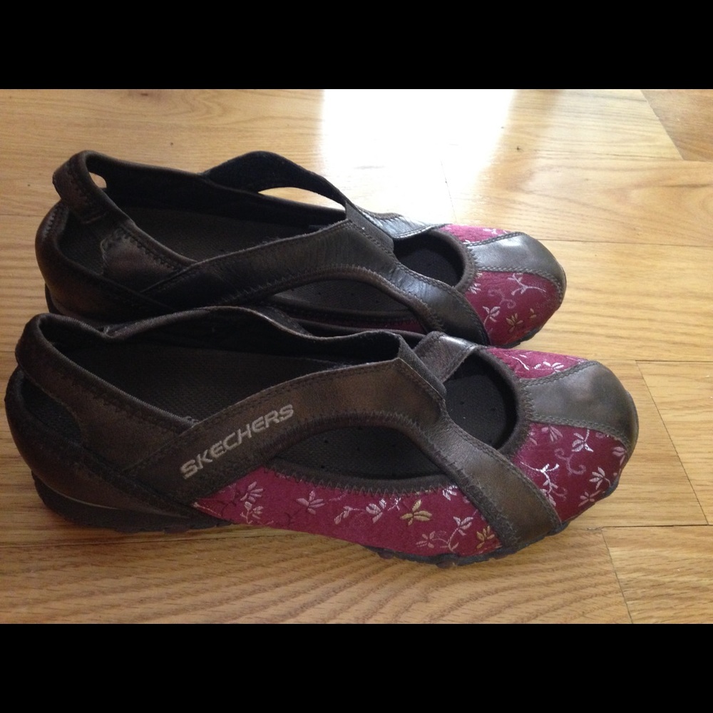 Sketchers shoes